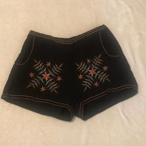 American Eagle Embroidered Shorts - Size Large